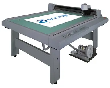 фото Режущий плоттер Mimaki