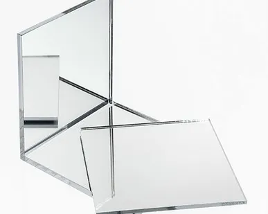фото Plaskolite Зеркальное оргстекло Plaskolite 3050x2030x3мм, серебро