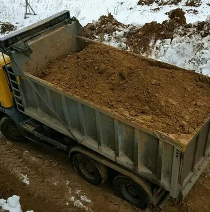 Фото №0 Доставка планировочного грунта за 3 часа
