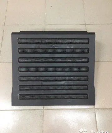 Фото №0 Крышка аккумуляторного ящика Volvo