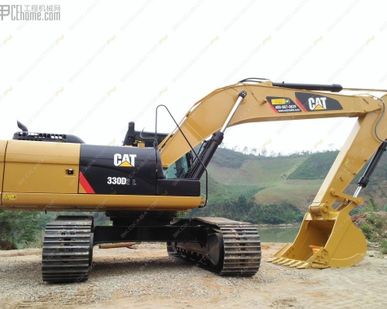 фото Аренда гусеничного экскаватора Caterpillar 330D L, Барнаул