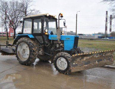 фото Готов к работе трактор Foton TE-240