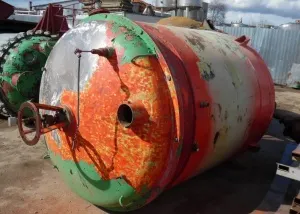 Фото №1 Реактор нержавеющий, объем 3,2 куб.м. Б/У в Москве