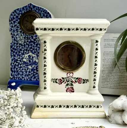 Фото №0 Часы настольные 19 см фарфор Германия реставрация