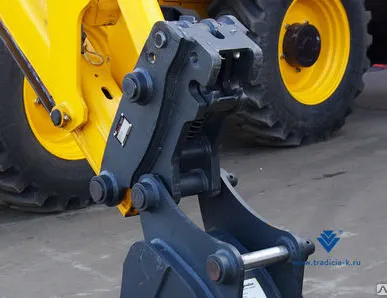 фото Быстросъемный механизм (БСМ) Quick Coupler на JCB 3CX/4CX