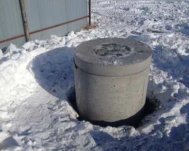 фото Копка колодцев зимой