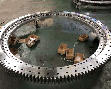 фото Large slewing bearing for bucket wheel stacker and reclaimer