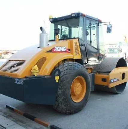 Фото №0 Каток дорожный XCMG XS122E