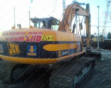 фото Аренда гусеничного экскаватора JCB , Санкт-Петербург
