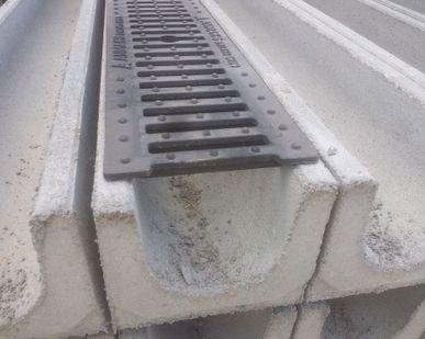 фото ЖБИ лоток канал бетонный водосток, ливневый сток DN100 Gidrolica Standart