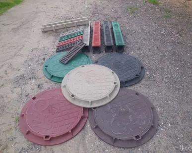фото Люки канализационные