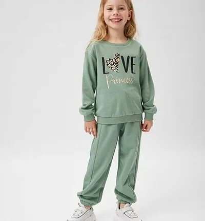 Фото №0 Комплект для девочек:Зелёный:110