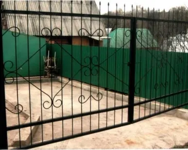 фото Кованые откатные ворота