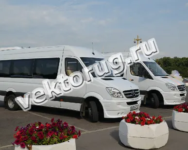 фото Микроавтобус в аренду с водителем