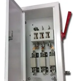 фото Рубильник перекидной