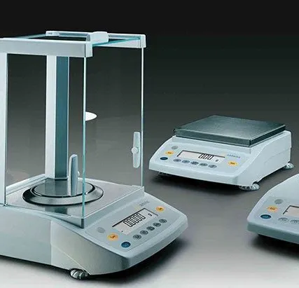 Фото №0 Лабораторные весы 1 класс