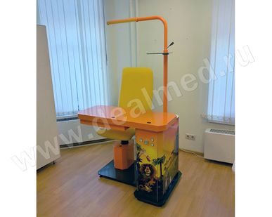 фото Рабочее место офтальмолога Stern Talmo детское