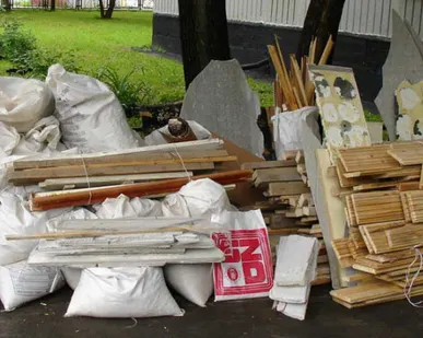 фото Вывоз Веток - Мусора - Старой Мебели - Любого Хлама в Омске