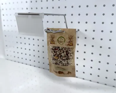 фото Крючок на перфорацию двойной с ценникодержателем L=350мм, d=4мм, шаг 50мм, цинк