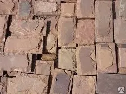 фото Пиленная плитка, песчаник красный с заколом 150*200 мм. Толщина 1,5-2,5 см.