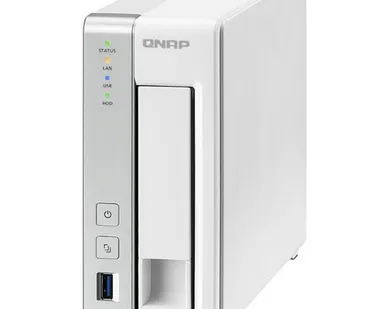 фото Сетевой накопитель NAS QNAP