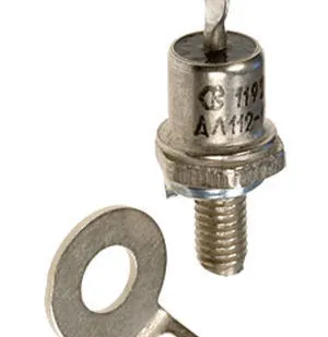 фото Диод ДЛ112-10-10 с крепежом