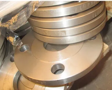 фото Фланец латунный 220х80 Л90