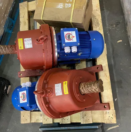 Фото №0 Куплю Редукторы и Моторо-редукторы новые и б/у, Самовывоз по всей России.