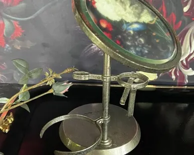 фото Зеркало настольное туалетное 25 см Франция