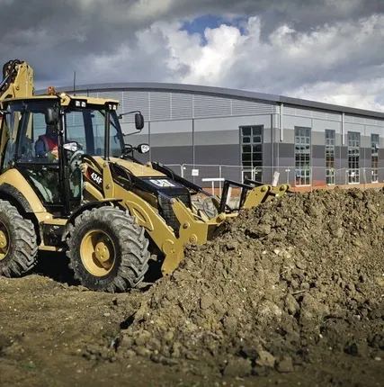 Фото №0 Аренда экскаватора-погрузчика TEREX