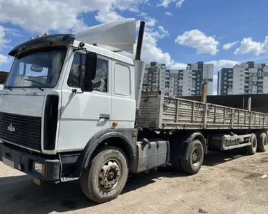 фото Аренда полуприцепа МАЗ 543203