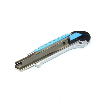 Фото №0 НОЖ 25мм. пласт. с сегмент. лезвием метал.направл.