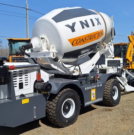 Фото №1 Бетоносмеситель с самозагрузкой YNIX QGMC3000 (до 12м3)