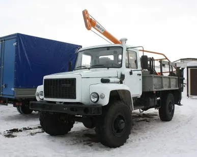 фото Бурильно-крановая машина БКМ-317