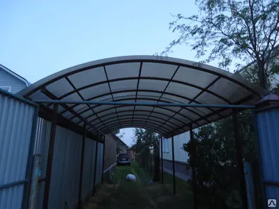 Фото №0 Навесы с использованием поликарбоната