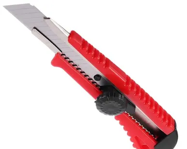 фото Headman нож универс. усиленный с сегментированным лезвием 18мм (круглый фиксатор)