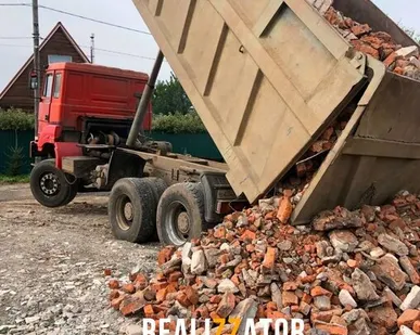фото Вывоз кирпичного боя