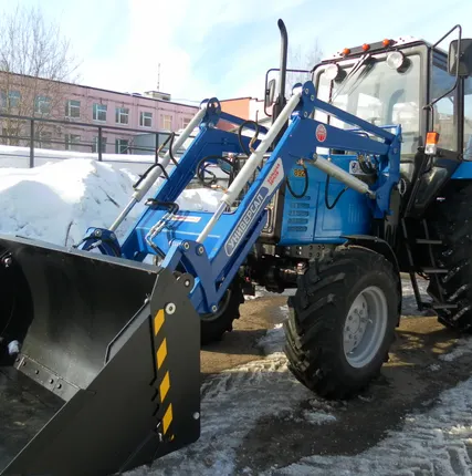 Фото №1 Трактор Беларус 892 с  Погрузчиком  Универсал 800R