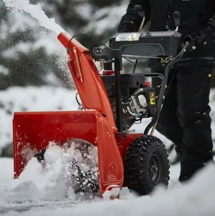 Фото №0 Ремонт снегоуборщиков