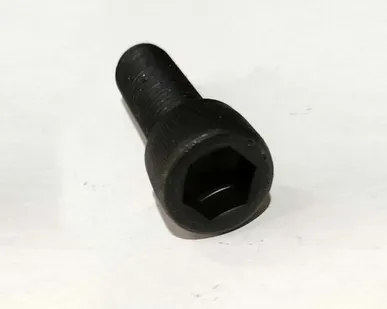 фото Винт с внутренним шестигранником DIN 912, класс прочности 12.9, без покрытия