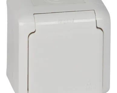 фото Розетка 1-м ОП Quteo 16А с защ. крышкой защ. шторки с заземл. IP44 бел. Leg 782321