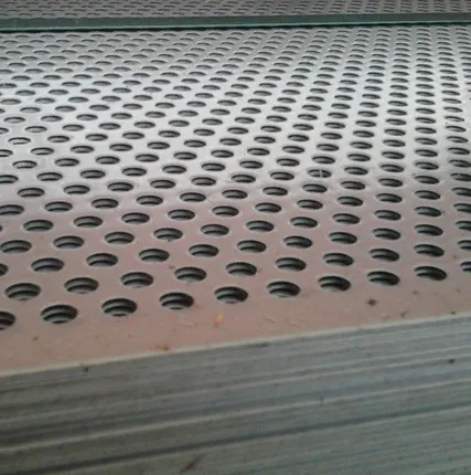 Фото №0 Лист перфорированный алюминиевый
