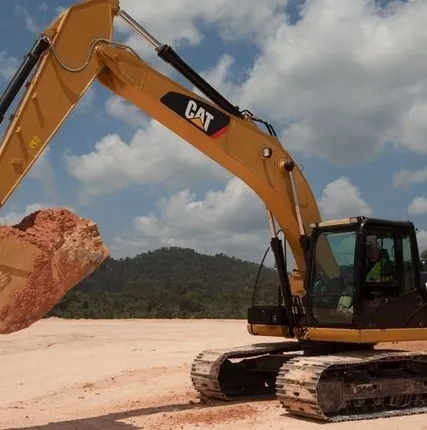 Фото №0 Аренда и услуги гусеничного экскаватора 0.8 м3