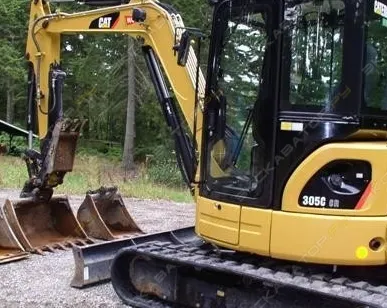 фото Аренда мини-экскаватора Caterpillar 305CR, Москва