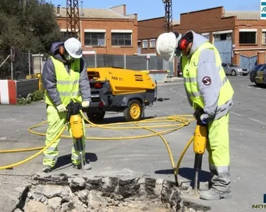фото Услуги компрессора (4 молотка)