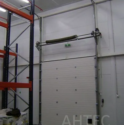 Фото №0 Секционные автоматические ворота