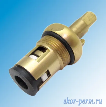 Фото №1 Кран-букса керамическая М18х1 квадрат 7,0 угол 180° (Самара)