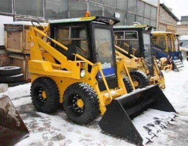 фото Малогабаритный погрузчик JOHN DEERE Deere 329D