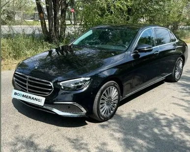 фото Mercedes-Benz E300L