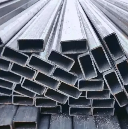 Фото №0 Труба квадратная 30*30*2.0 (6,05 м)